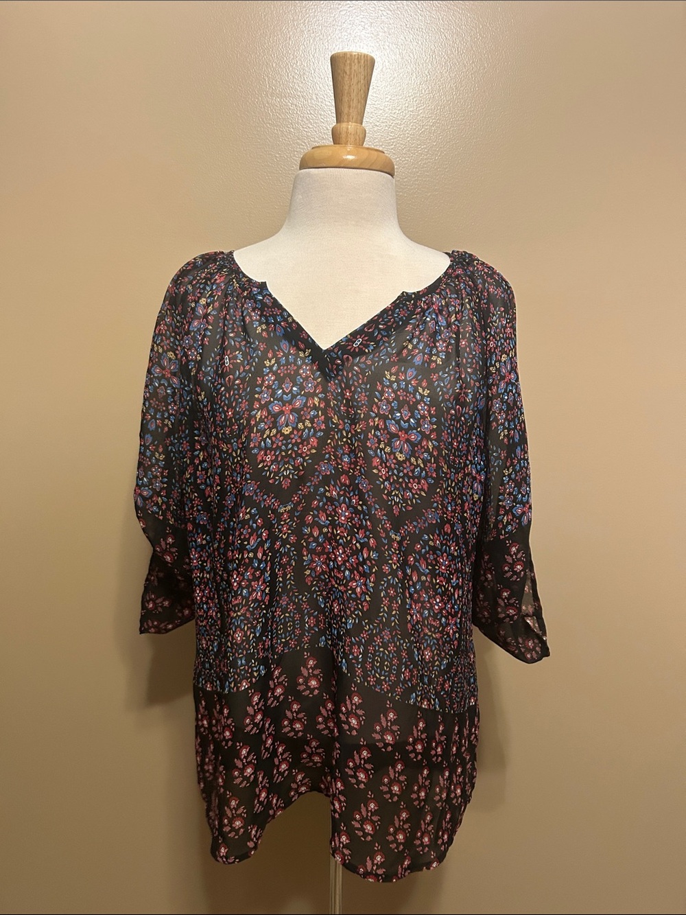 fun 2 fun Black Floral Peasant Blouse